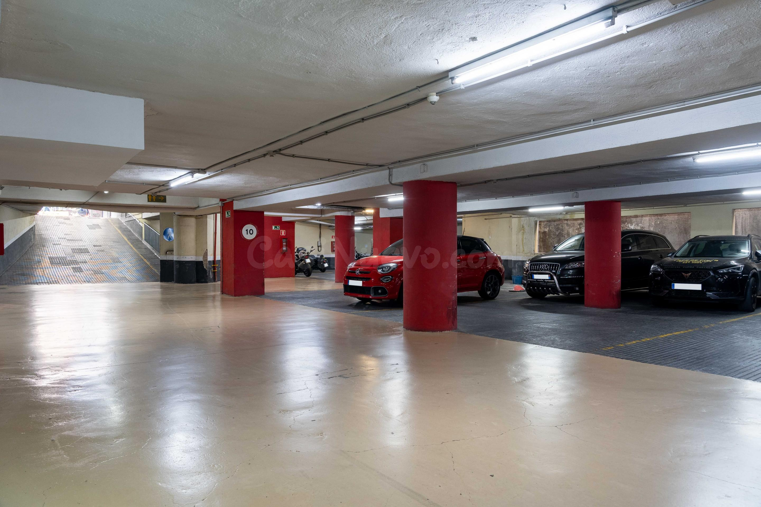 Parking 9m² en alquiler - Eixample - foto 5