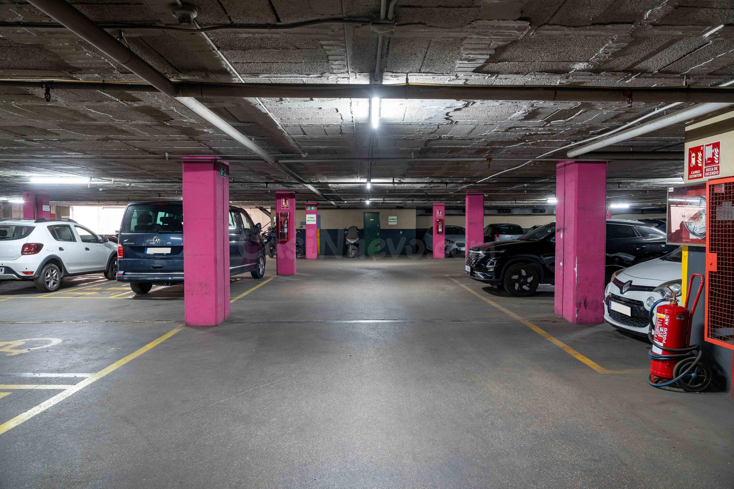 Parking 10m² en alquiler - Eixample - foto 4