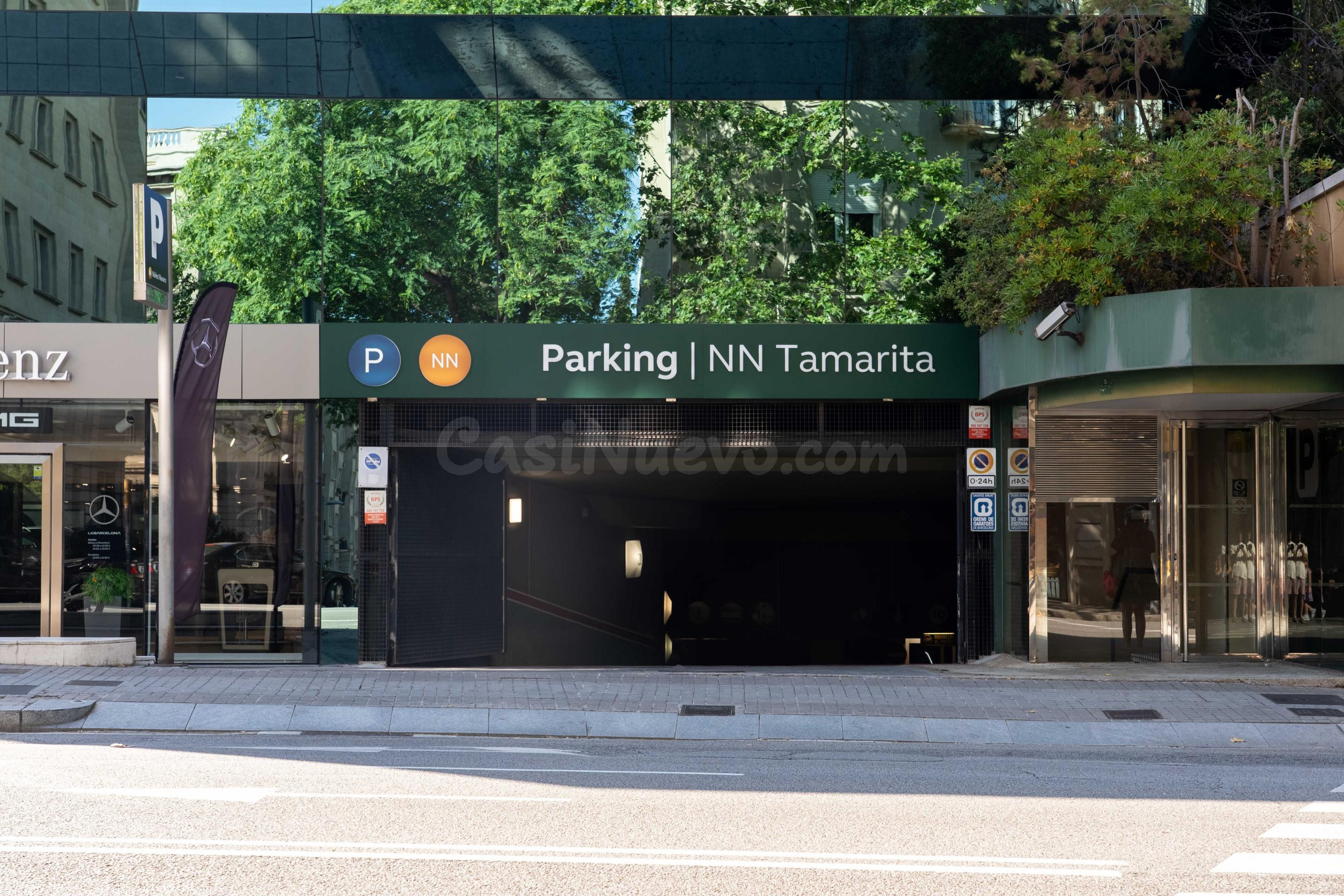 Parking de moto 4m² en alquiler - Barcelona