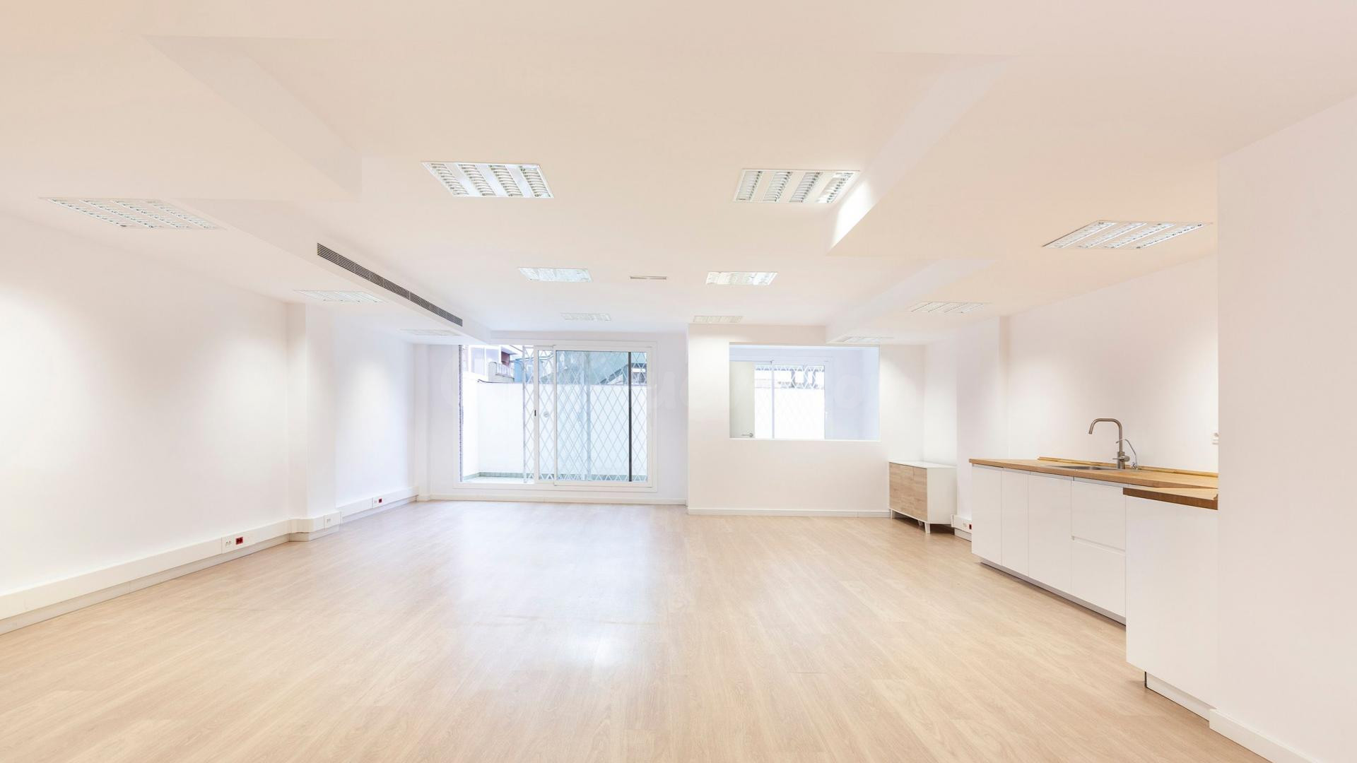 Despacho 116m² en alquiler - Eixample - foto 2