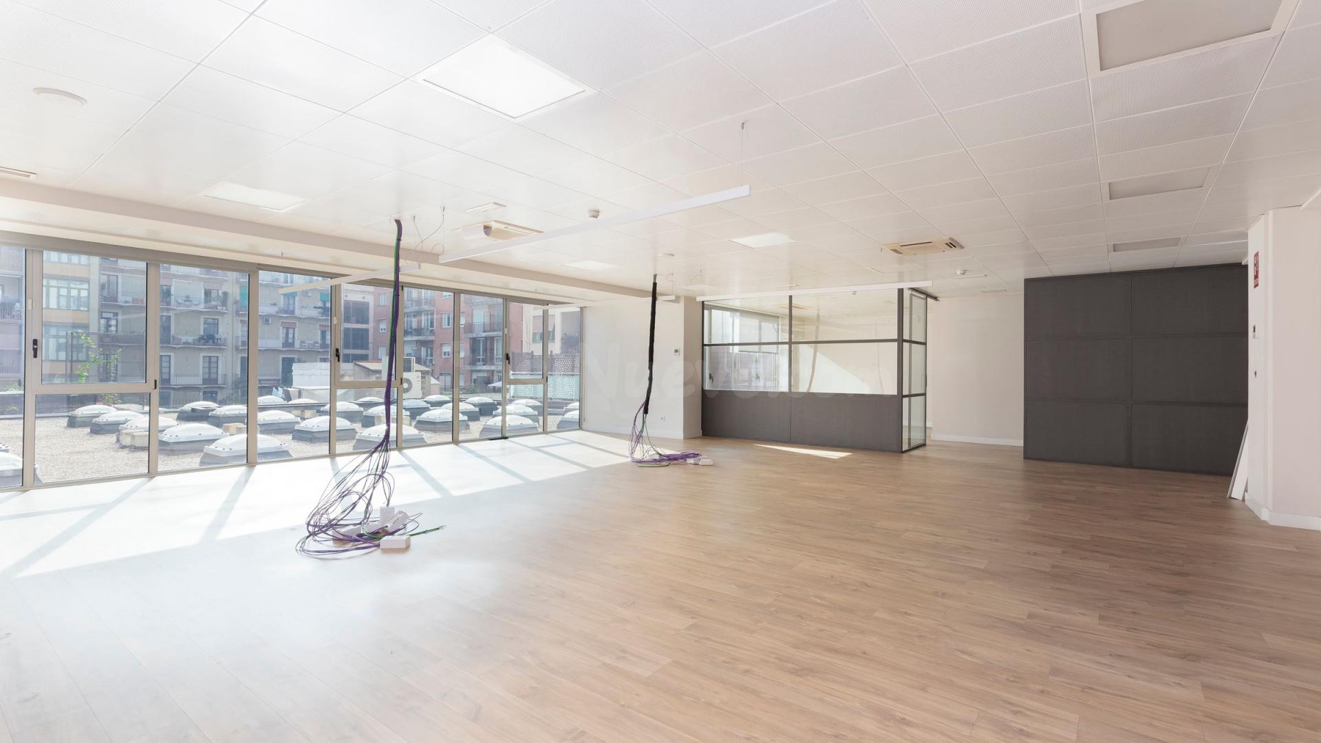 Oficina 420m² en alquiler - Eixample - foto 4