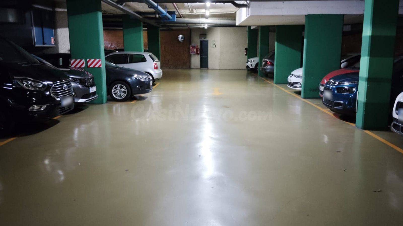 Parking 14m² en alquiler - Casc Antic - foto 5