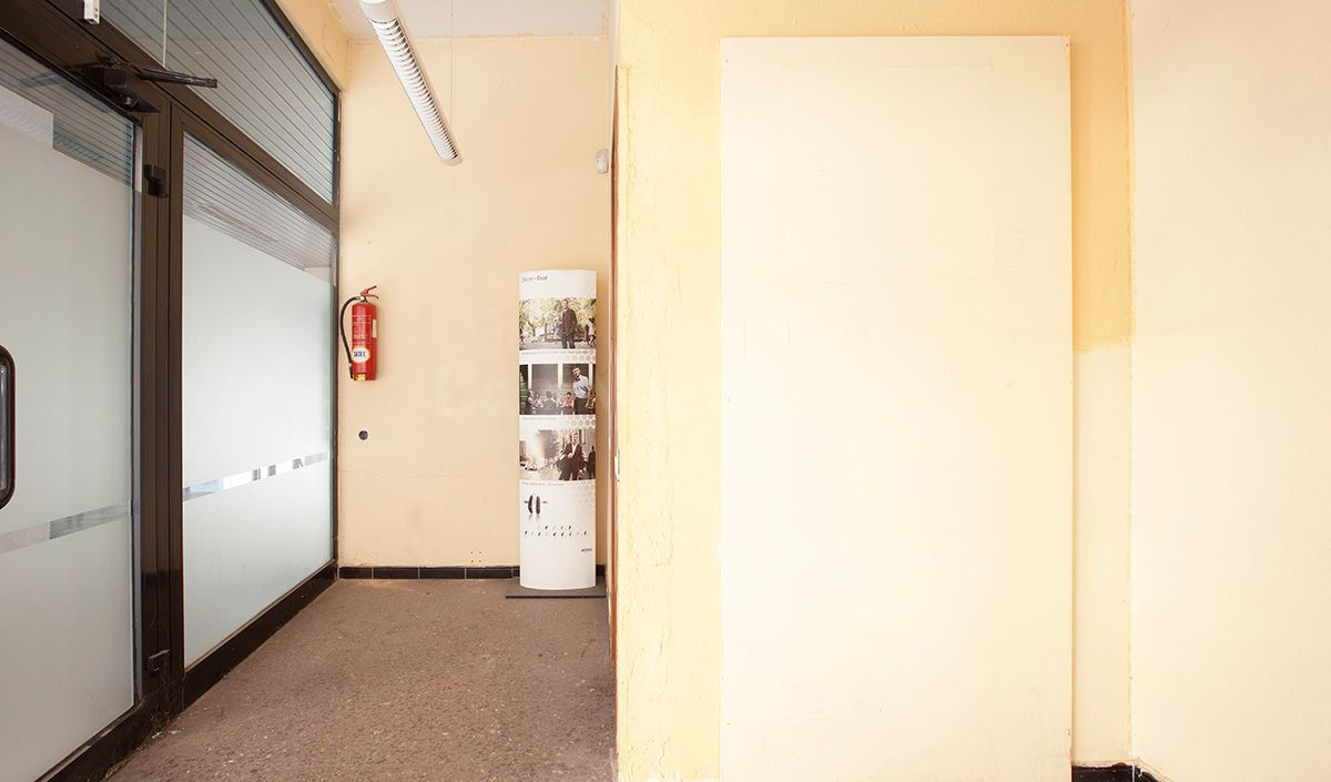 Local comercial 15m² en alquiler - Sant Narcís - Pl. Europa - foto 3