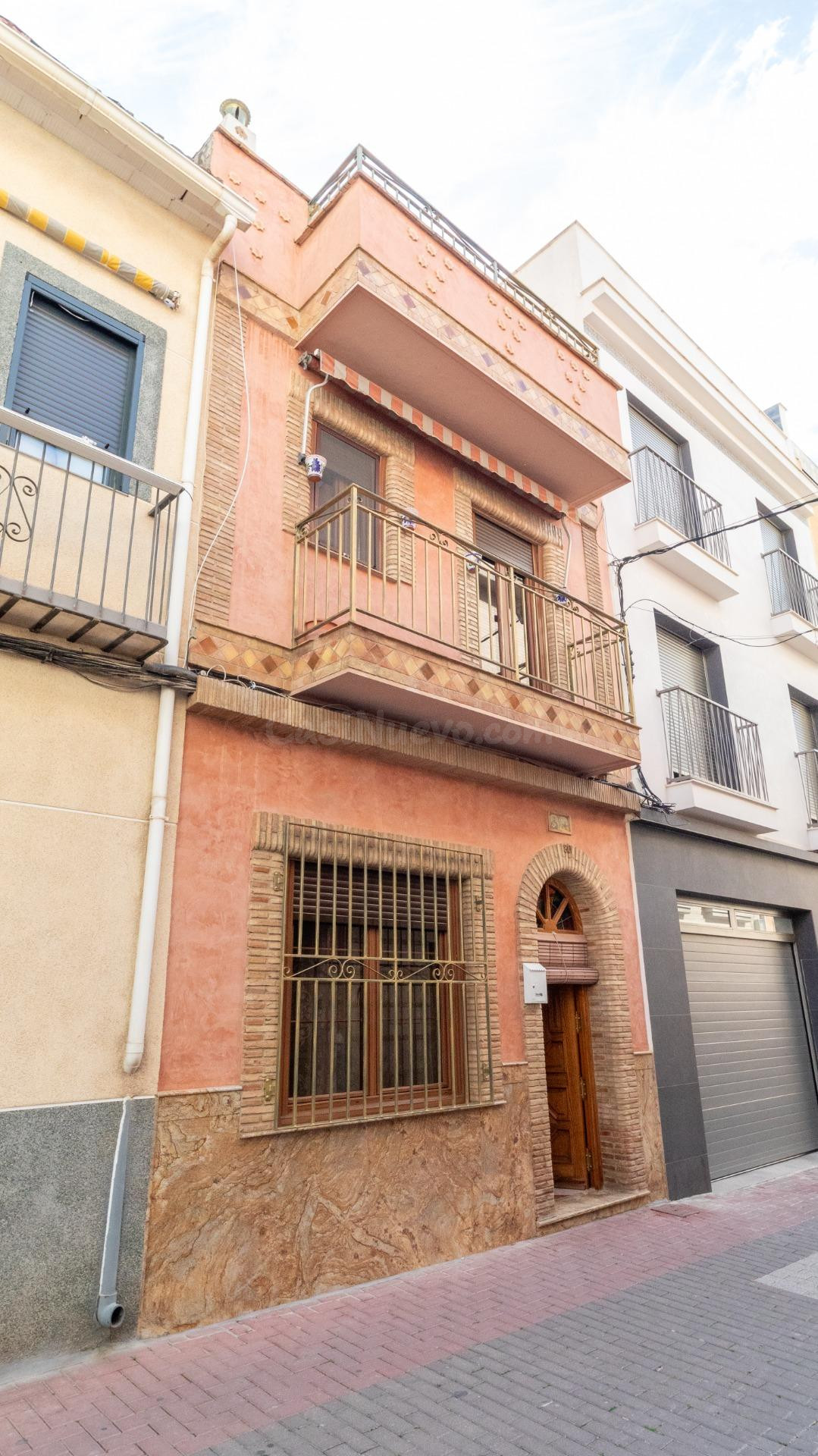 Casa junto a Paseo - foto 2