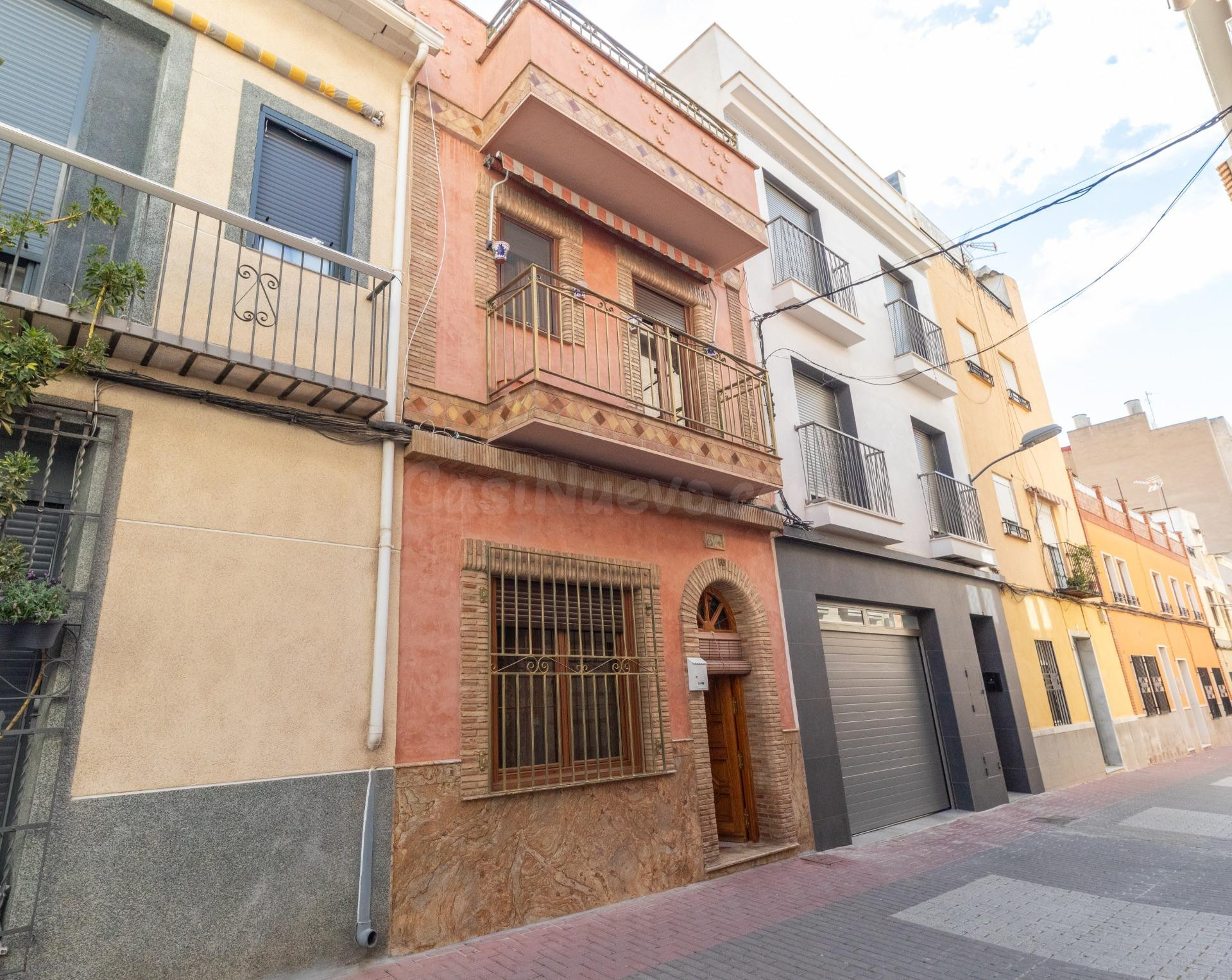 Casa junto a Paseo - foto 4