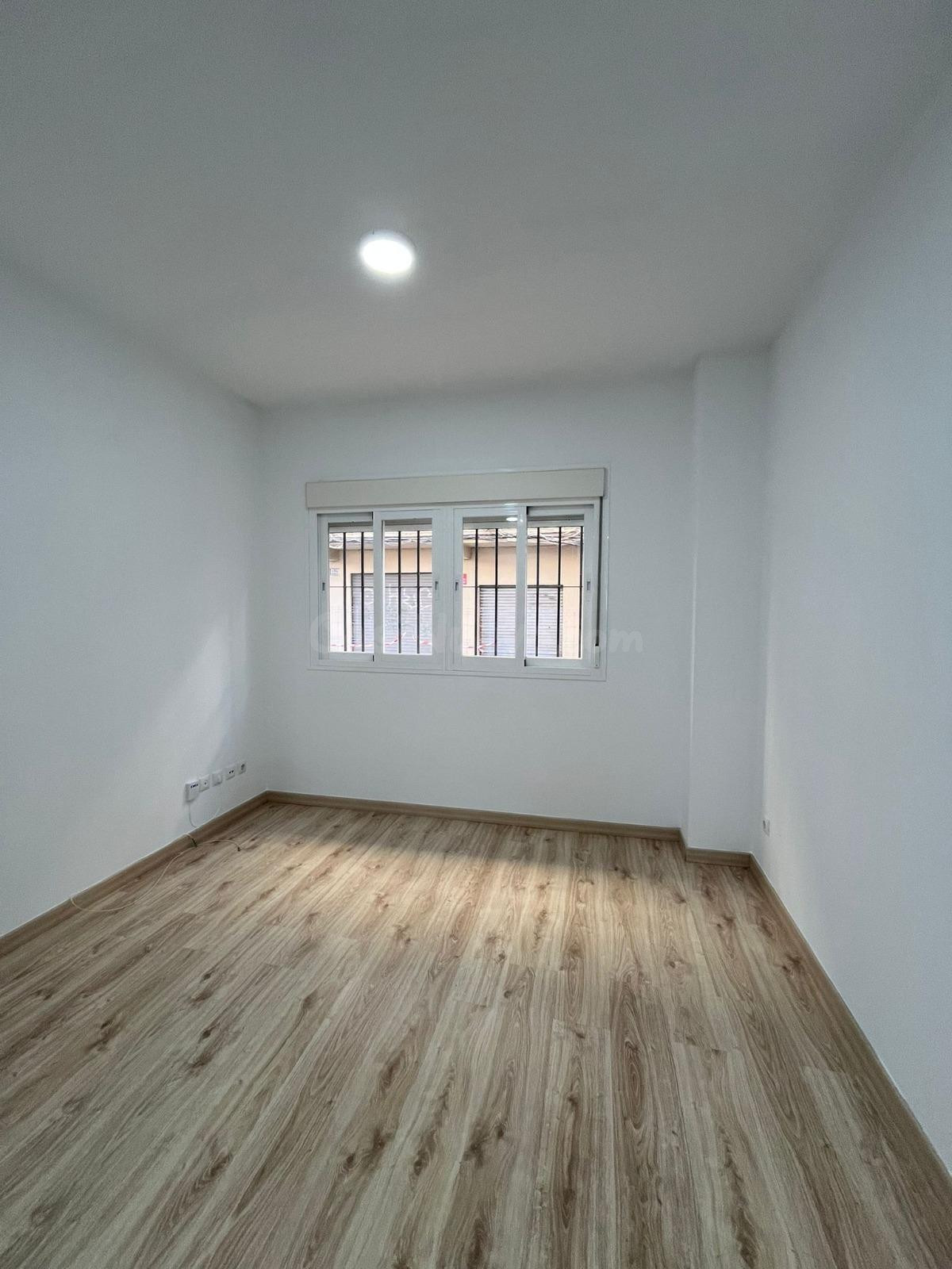 Estudio 45m² en venta - Camino de Suárez - foto 3