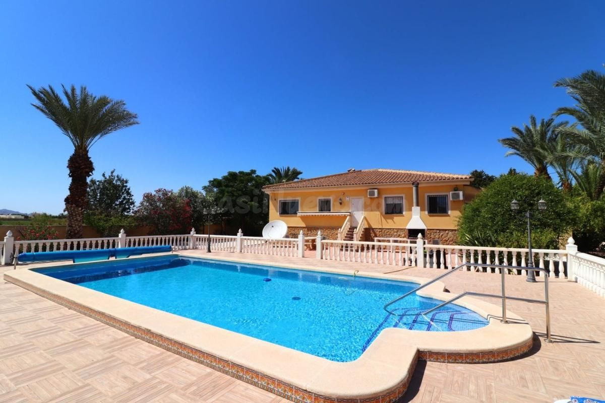Villa 3 habitaciones 235m² en venta - Comunidad valenciana