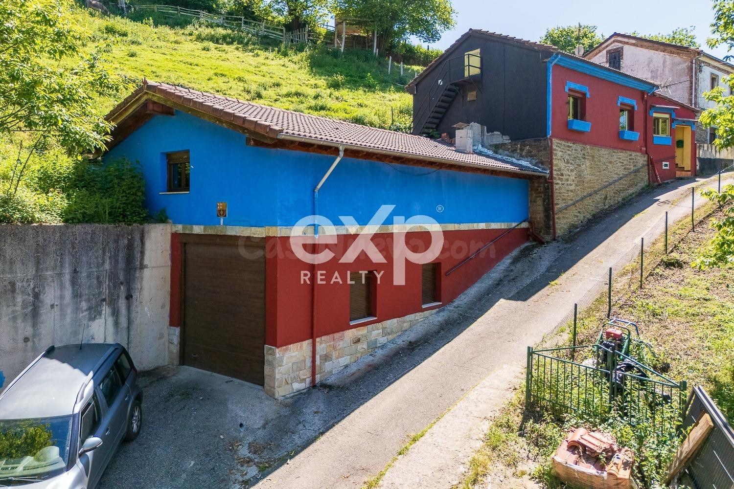 CASA CON FINCA +4.000mtrs LEER ANUNCIO OPCIONAL: COCHERA EN ENTORNO NATURAL PRIVILEGIADO –TURÓN, MIERES (ASTURIAS)