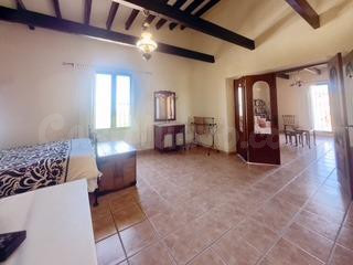 ¡ATENCIÓN! Dos casas en una: espacio, privacidad y múltiples - foto 3