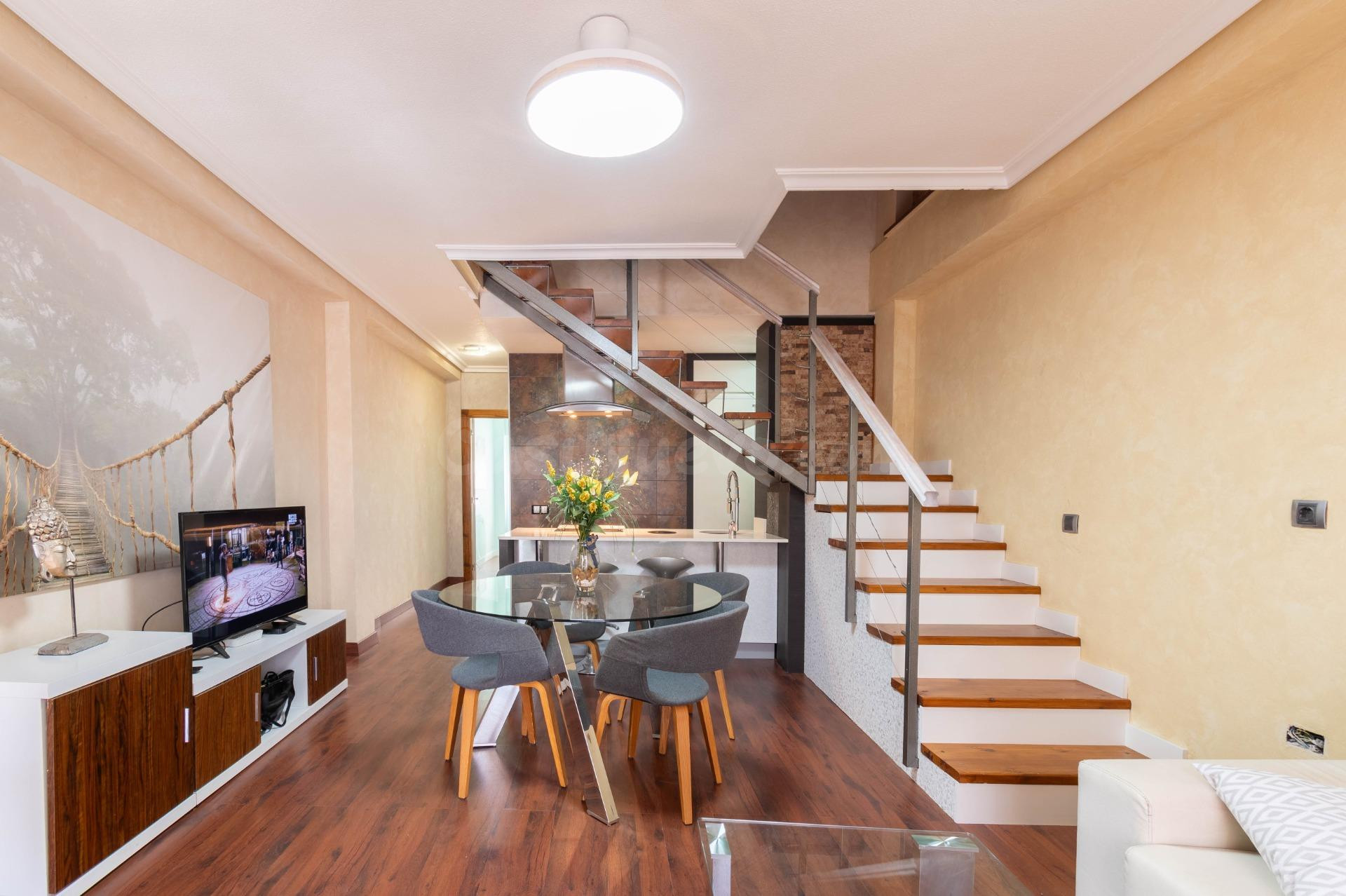 Vivienda Triplex con Solarium a 75m de la playa