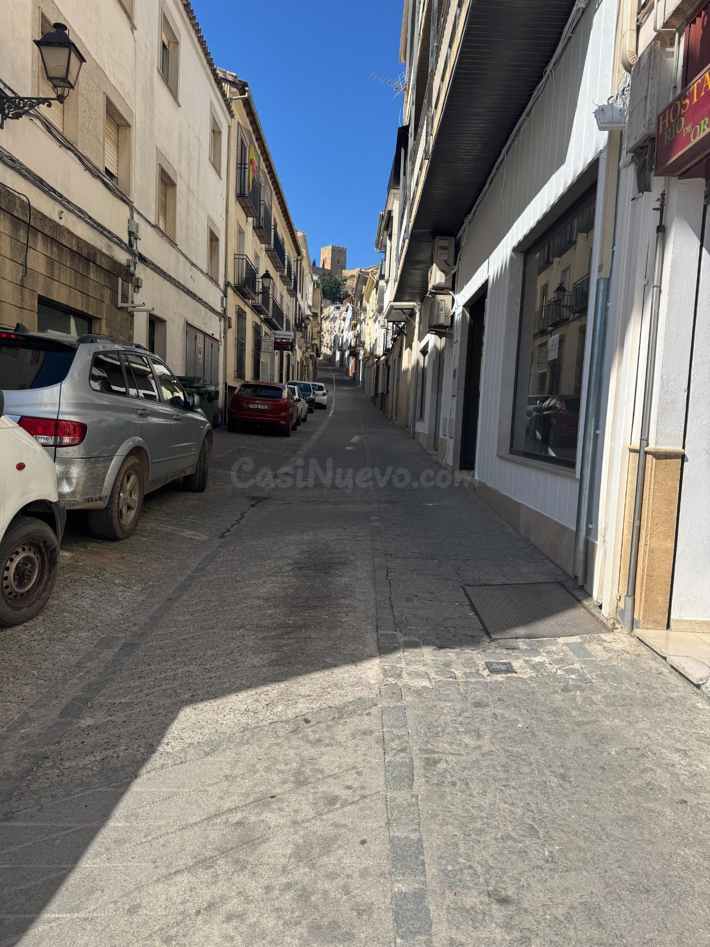 ¡Tu oasis en el centro! Gran casa con chimenea, terraza pano - foto 4