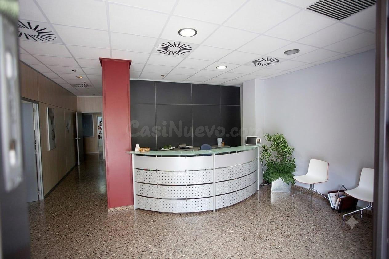 LOCAL COMERCIAL DE 305 m2 EN EXCELENTE UBICACIÓN