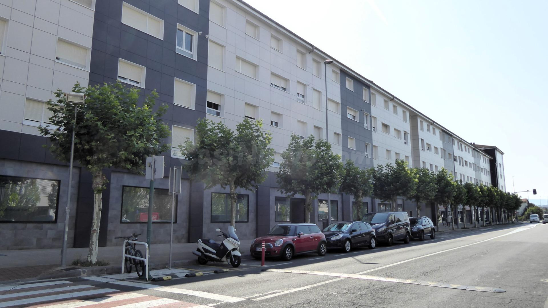 Dúplex de 142 m2 con 4 dormitorios y 3 baños en Berriozar