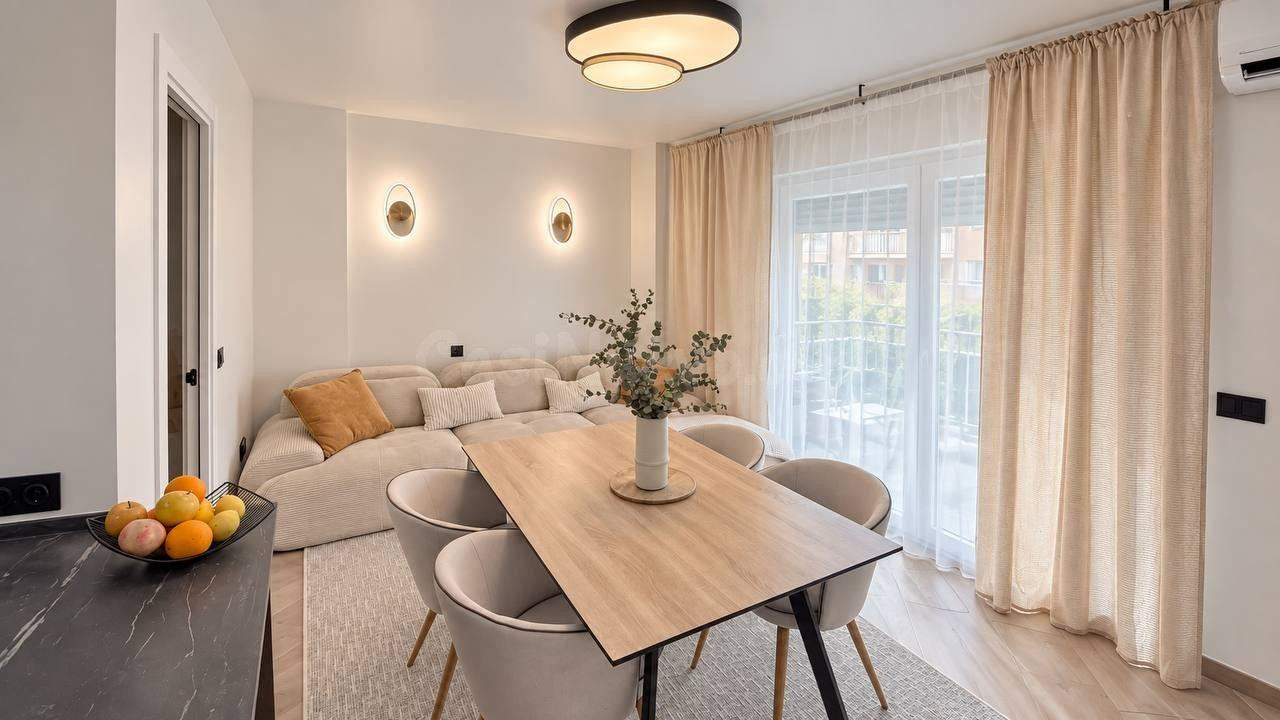 Vivienda totalmente reformada a estrenar a pocos metros de Playa de Los Locos – Torrevieja