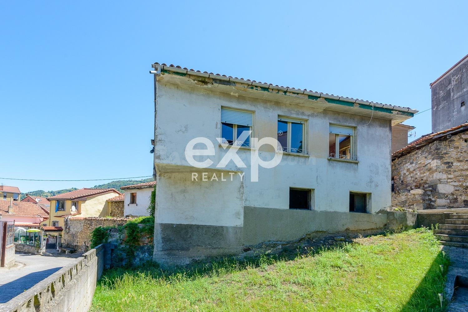 CASA INDEPENDIENTE EN LENA – LUMINOSA Y CON GRANDES POSIBILI - foto 2