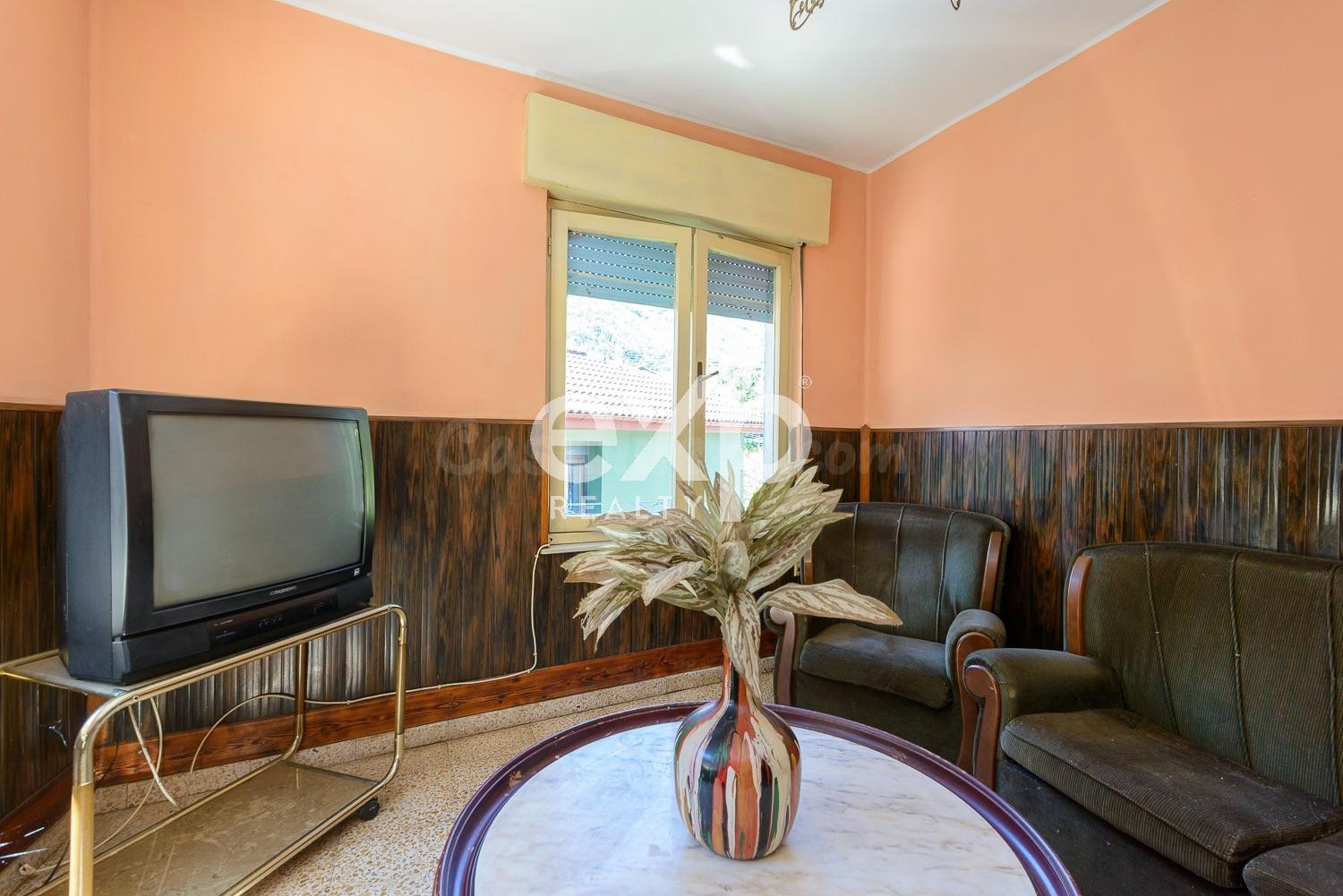 CASA INDEPENDIENTE EN LENA – LUMINOSA Y CON GRANDES POSIBILI - foto 5