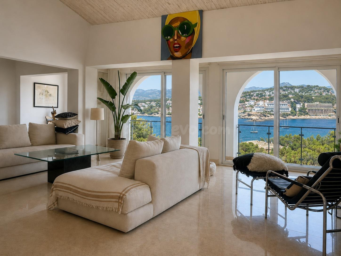 Villa en primera línea con acceso directo al puerto deportiv - foto 3