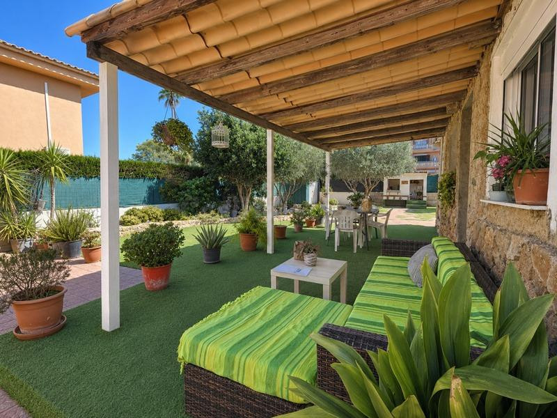 Villa de 9 dormitorios con apartamento independiente, piscin - foto 4