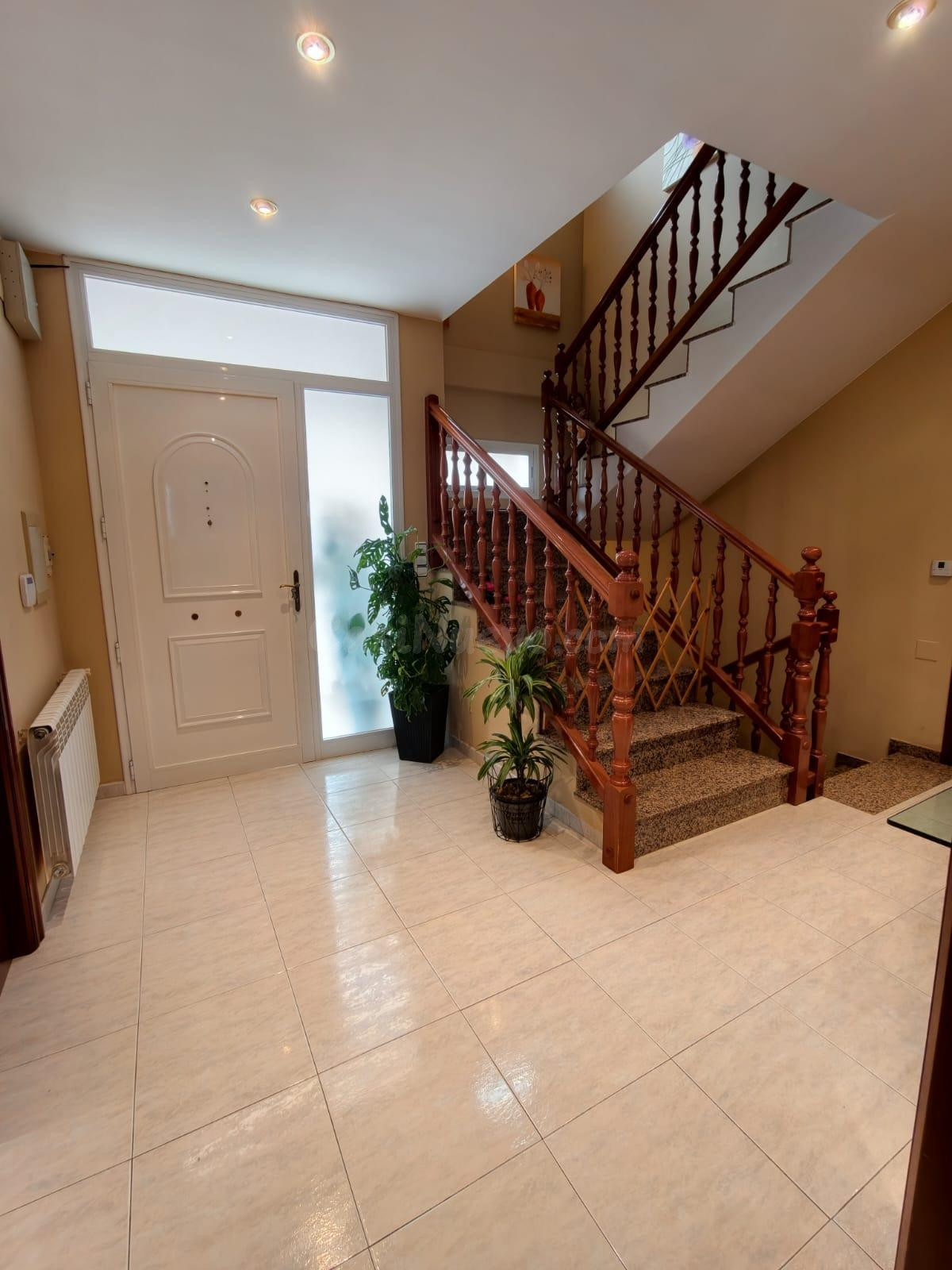 Gran chalet independiente - foto 3