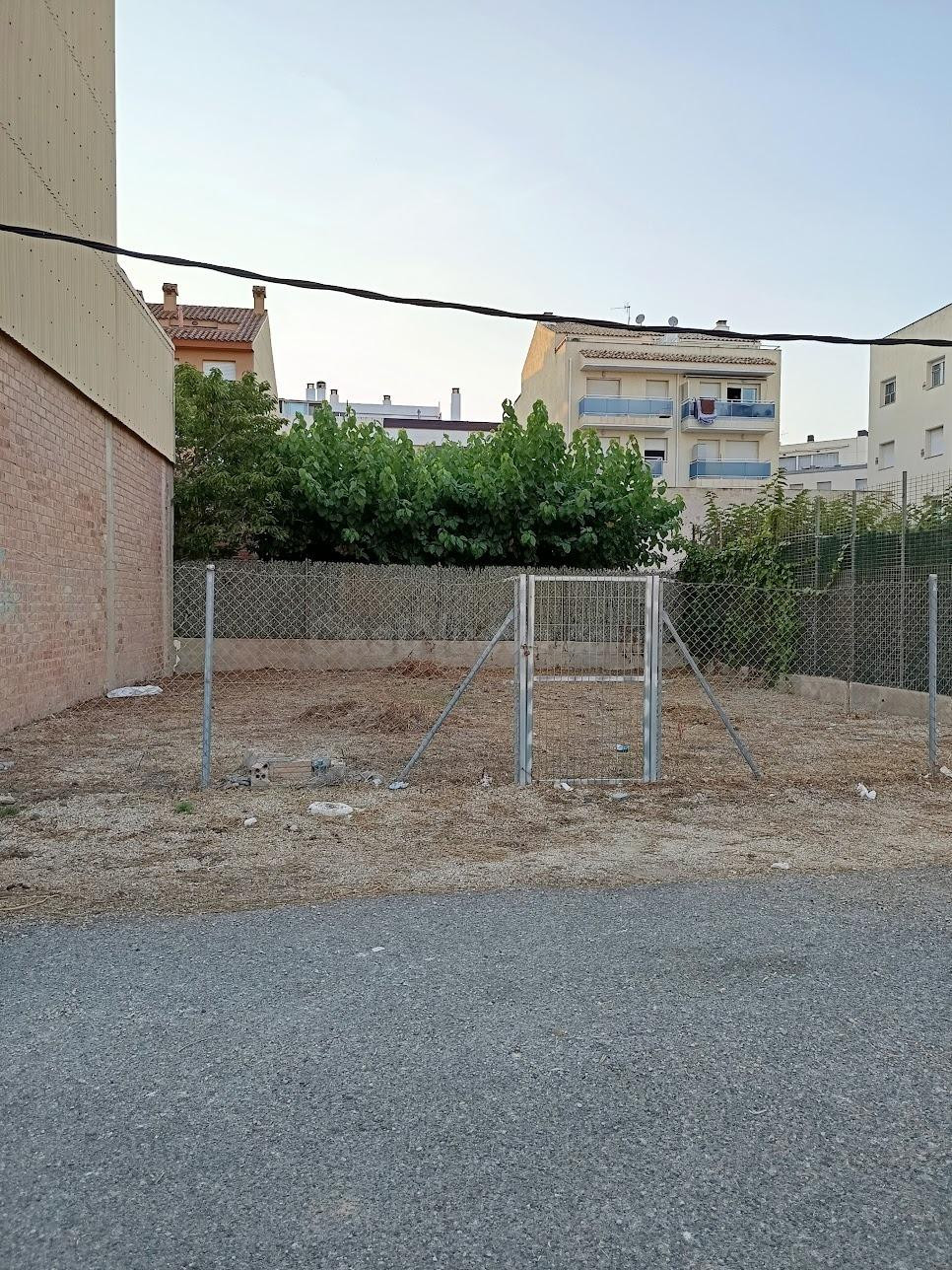 SOLAR URBANO EN VENTA EN L'AMPOLLA - GRAN POTENCIAL
