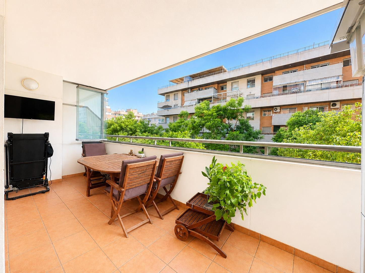 Piso en venta en Málaga | 3 dormitorios | junto al Hospital Quirón |Piscina comunitaria