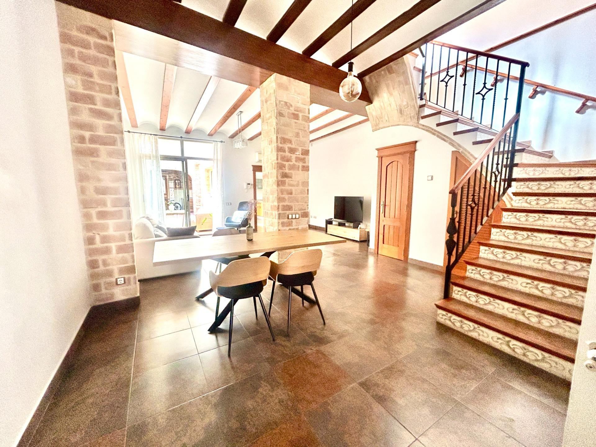 Casa mediterránea con grandes terrazas y 4 dormitorios en Ra - foto 4