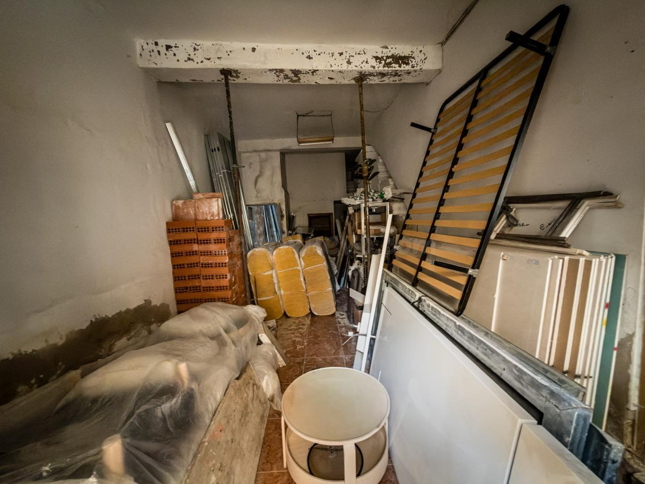 ATENCIÓN INVERSOR: EDIFICIO REHABILITAR EN EL CORAZÓN DE ONT - foto 4
