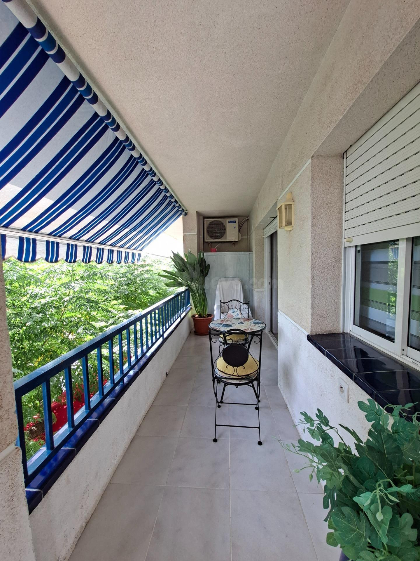 Amplio y Luminoso Piso en La Ràpita a Solo 100 Metros de la Playa!