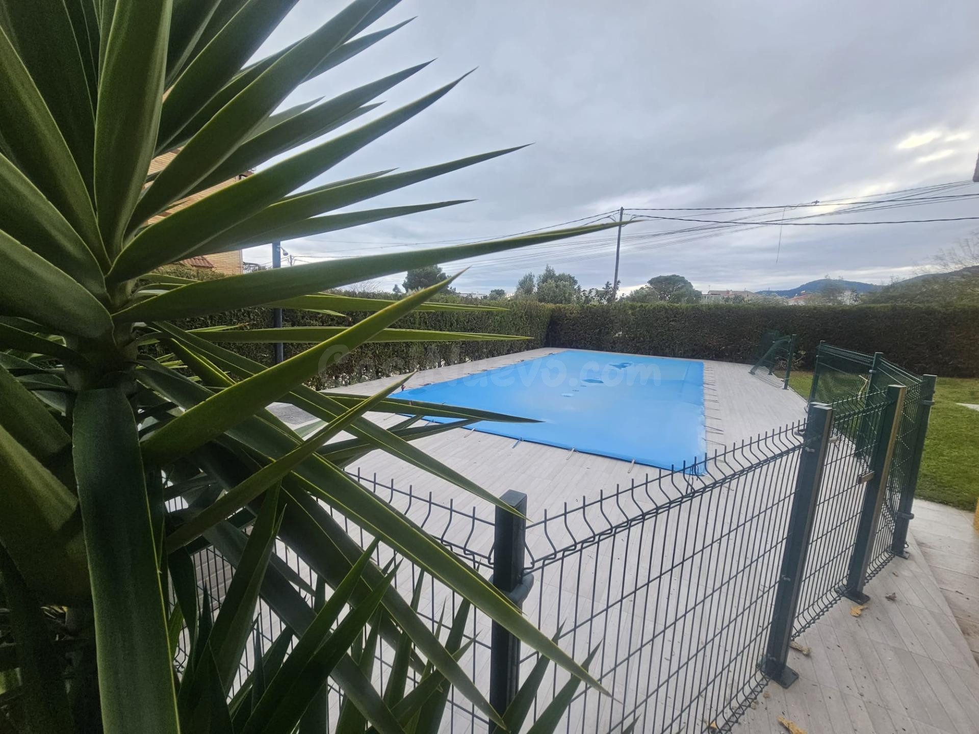 MAGNIFICA VIVIENDA EN ZONA SERRAMAR !!