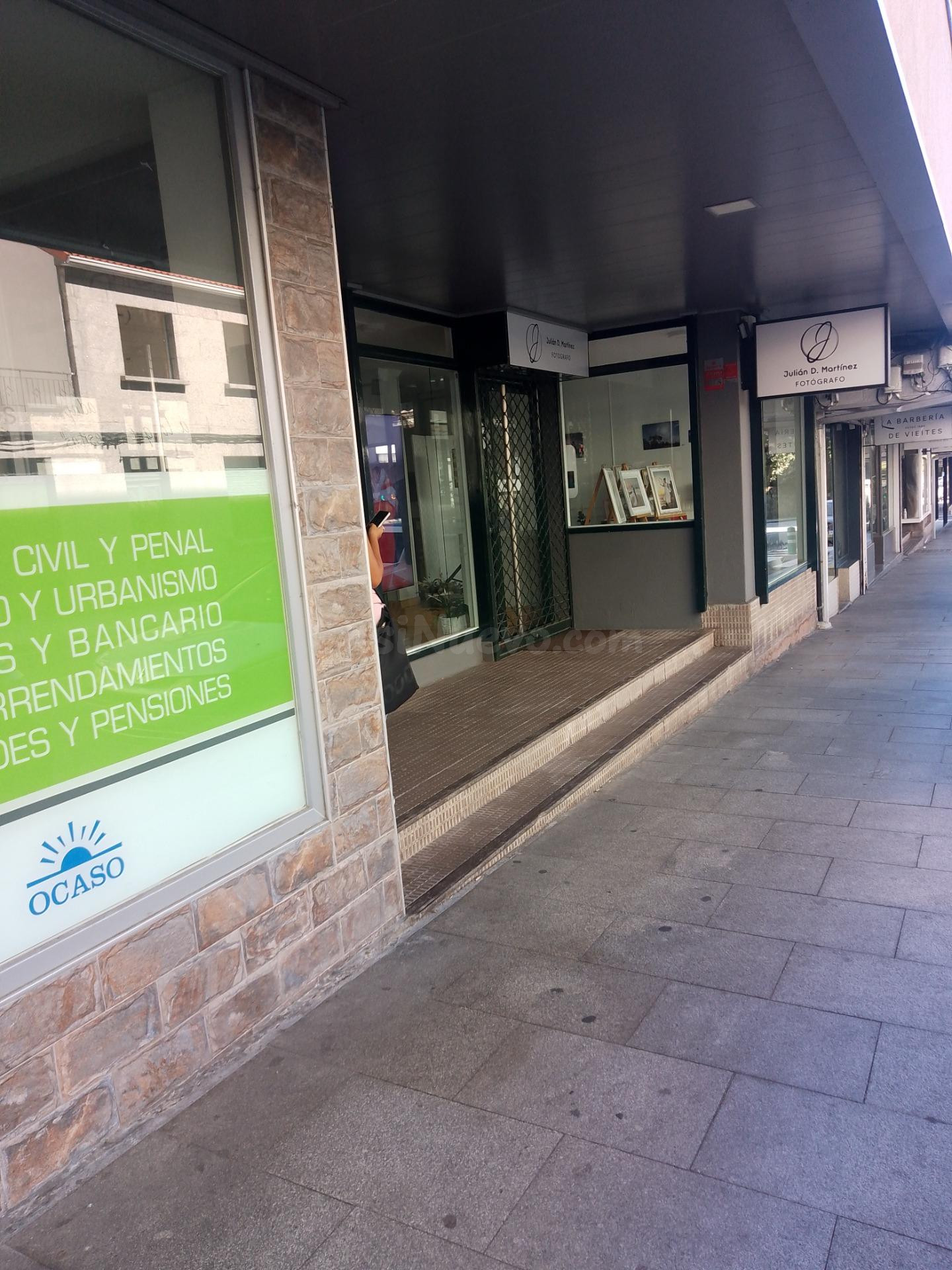 Local comercial  Ave. Vilariño - Cambados (Pontevedra) - foto 4