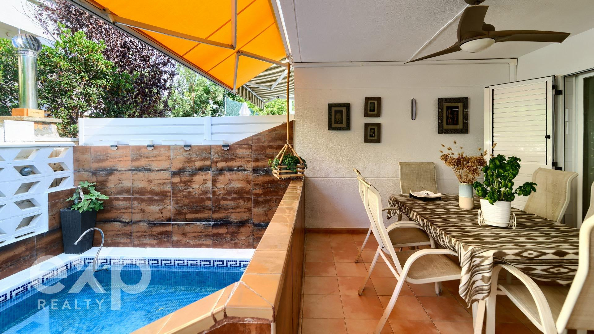 Chalet adosado a 200 metros de la playa de Almardà – entrar, - foto 2