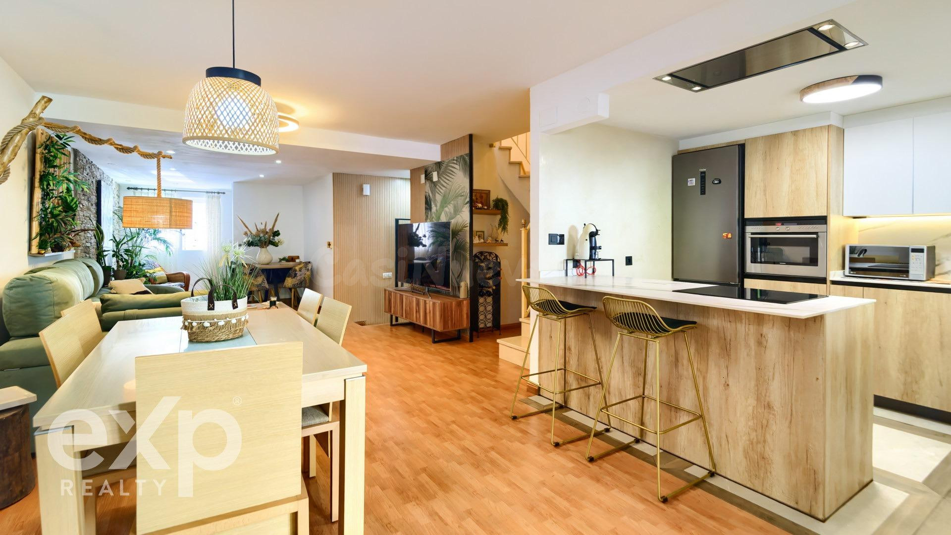 Chalet adosado a 200 metros de la playa de Almardà – entrar, - foto 5