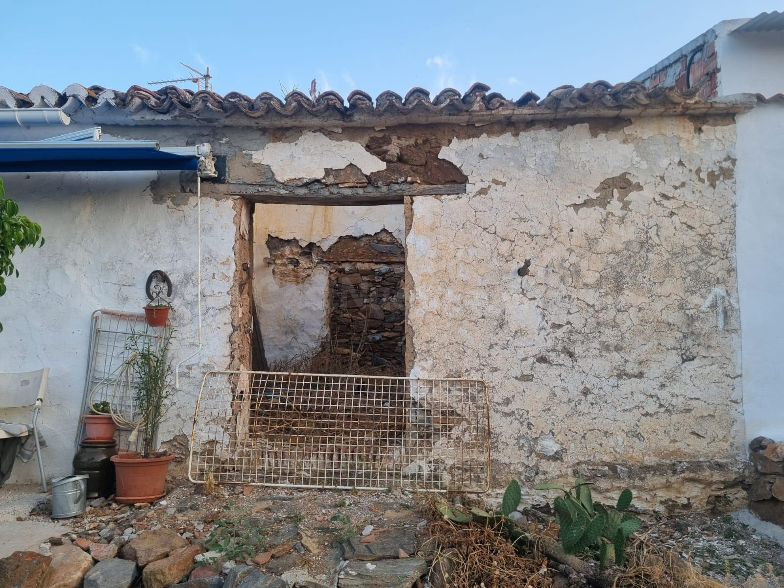Parcela con casa - foto 4