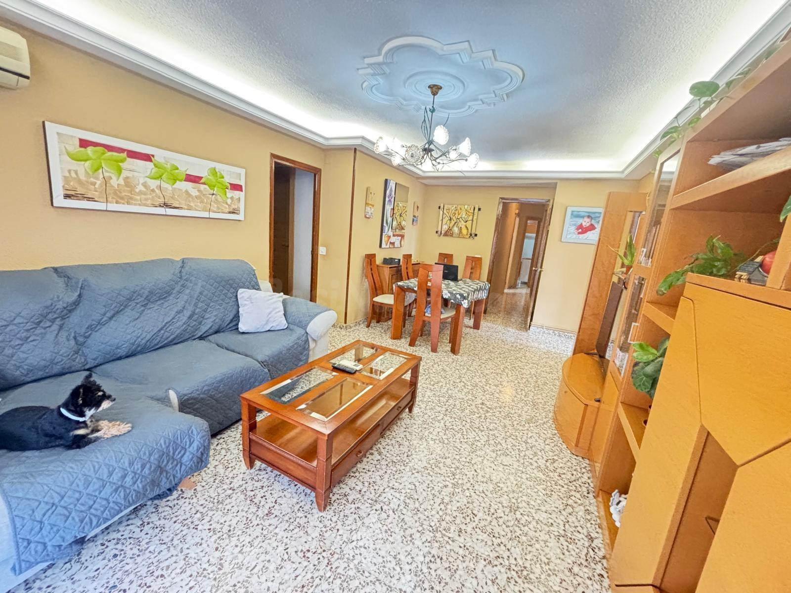 Piso de 4 habitaciones en el centro y 2 baños - foto 5