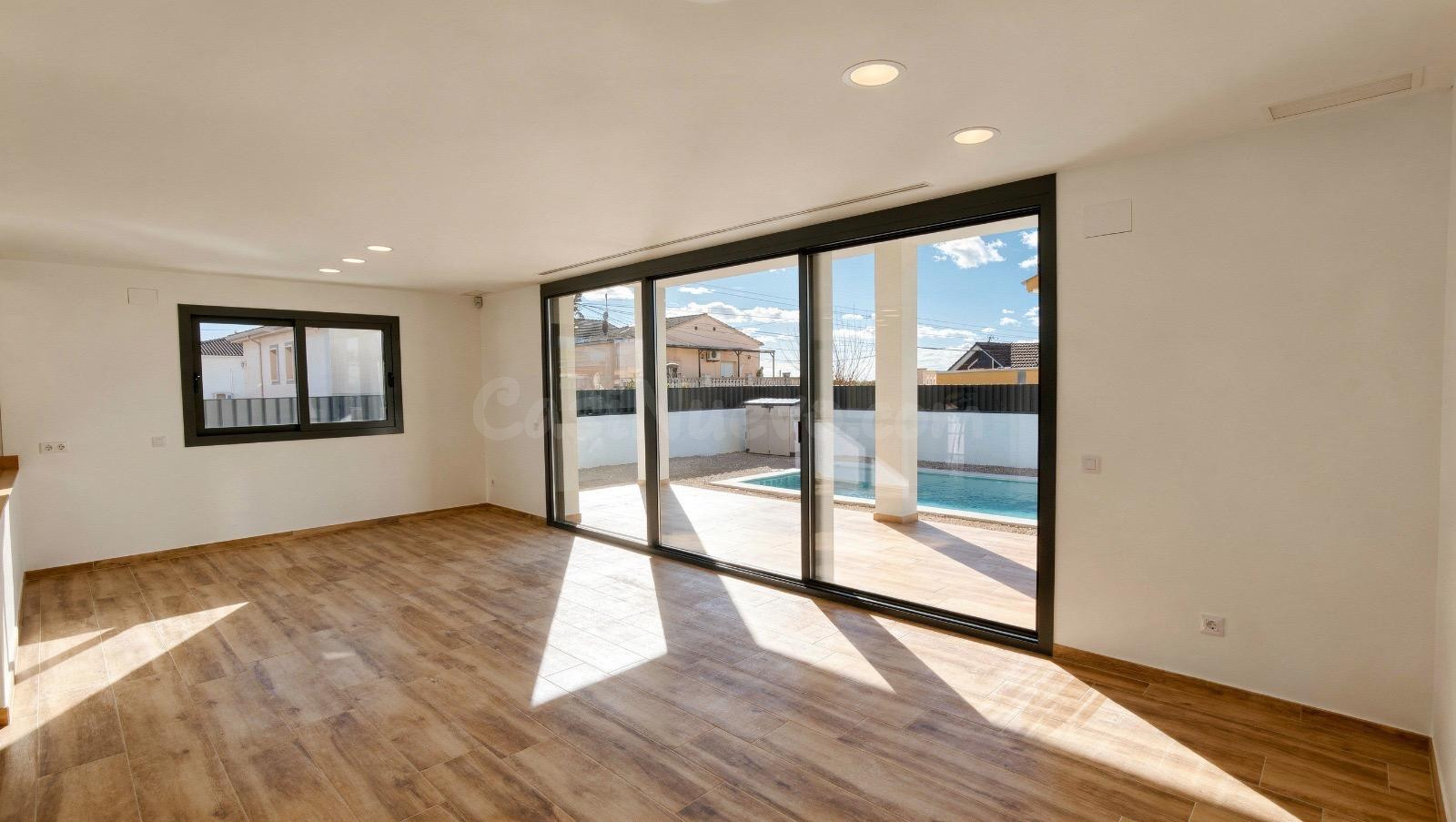 Casa unifamiliar de obra nueva con piscina privada en El Ven - foto 3