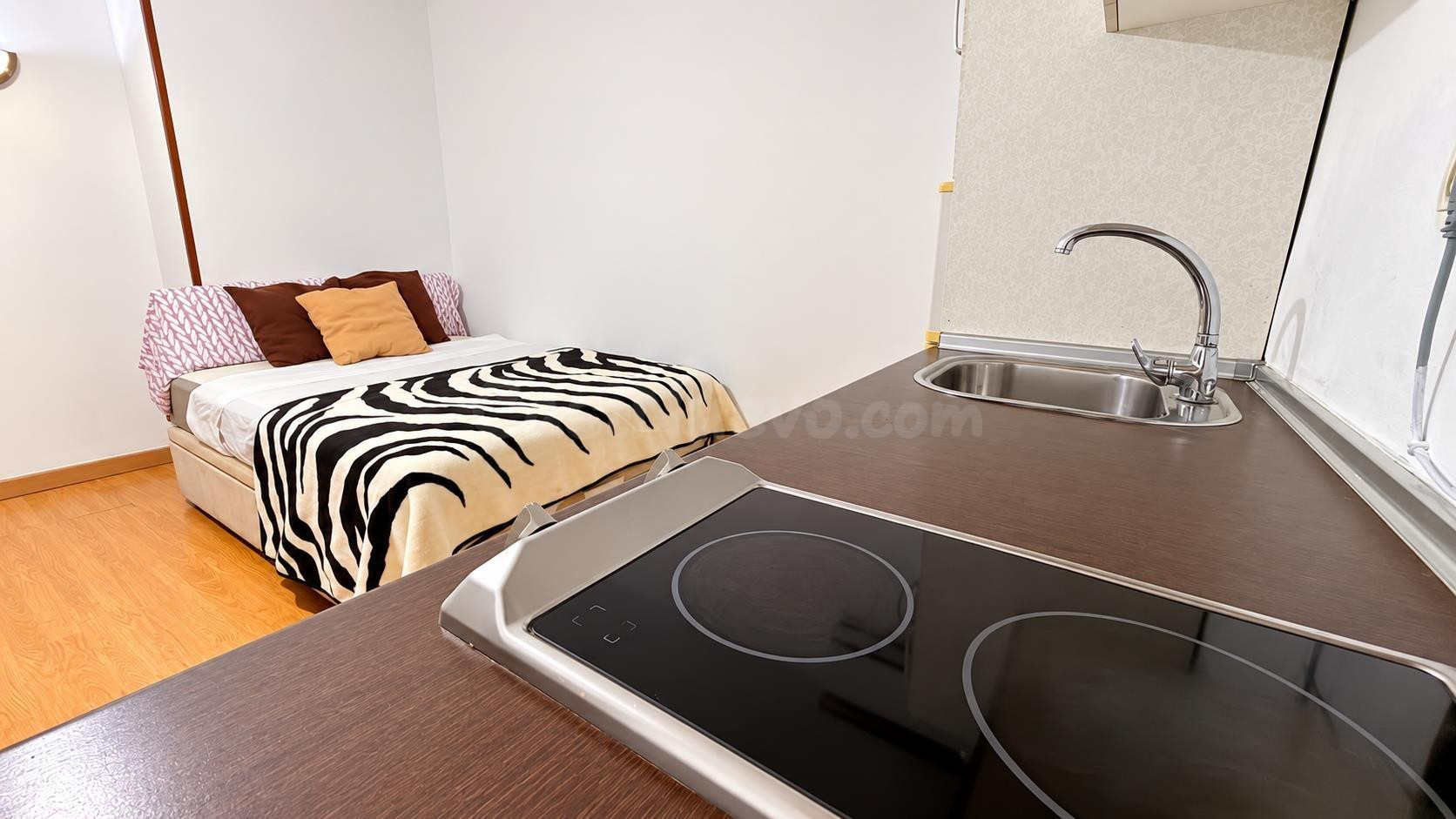 Estudio con Licencia Turística en Benalmádena Costa - foto 5
