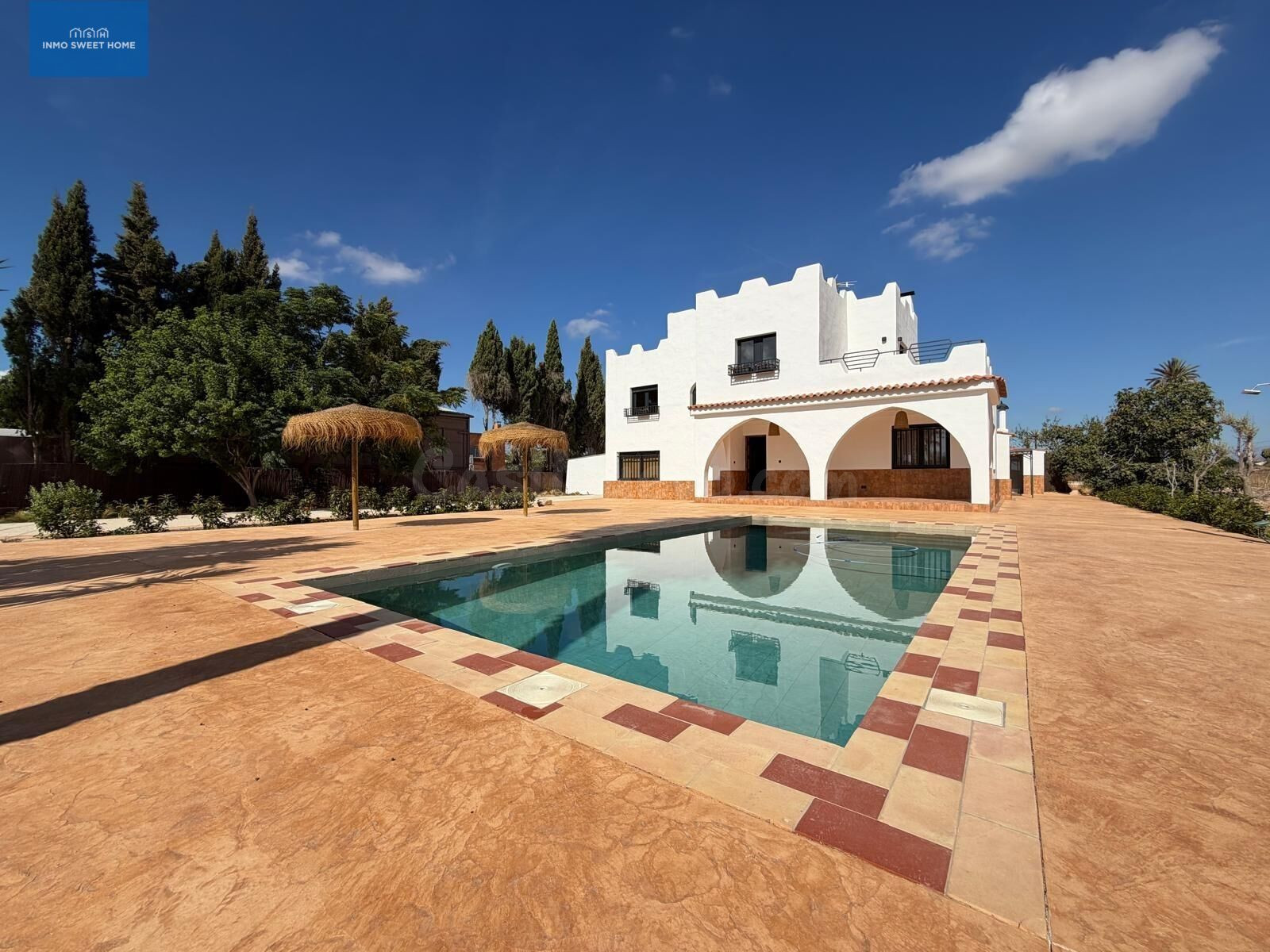 CHALET INDEPENDIENTE CON PISCINA EN PARTIDA DE VALVERDE ALTO