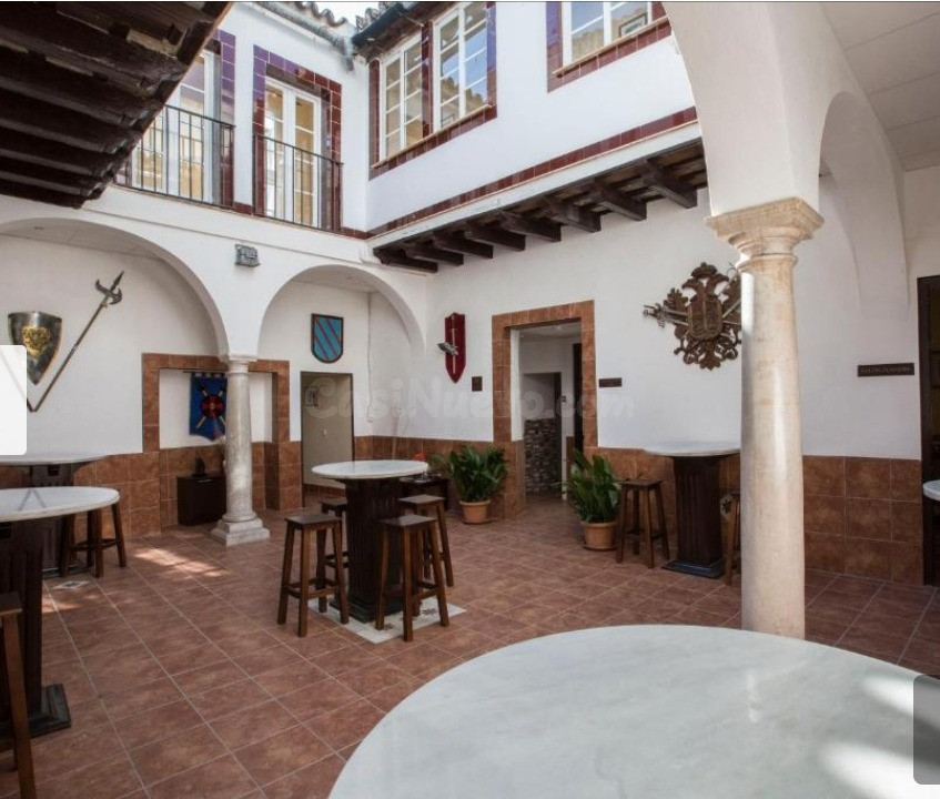 HOTEL EN VENTA EN EL CENTRO DE JEREZ