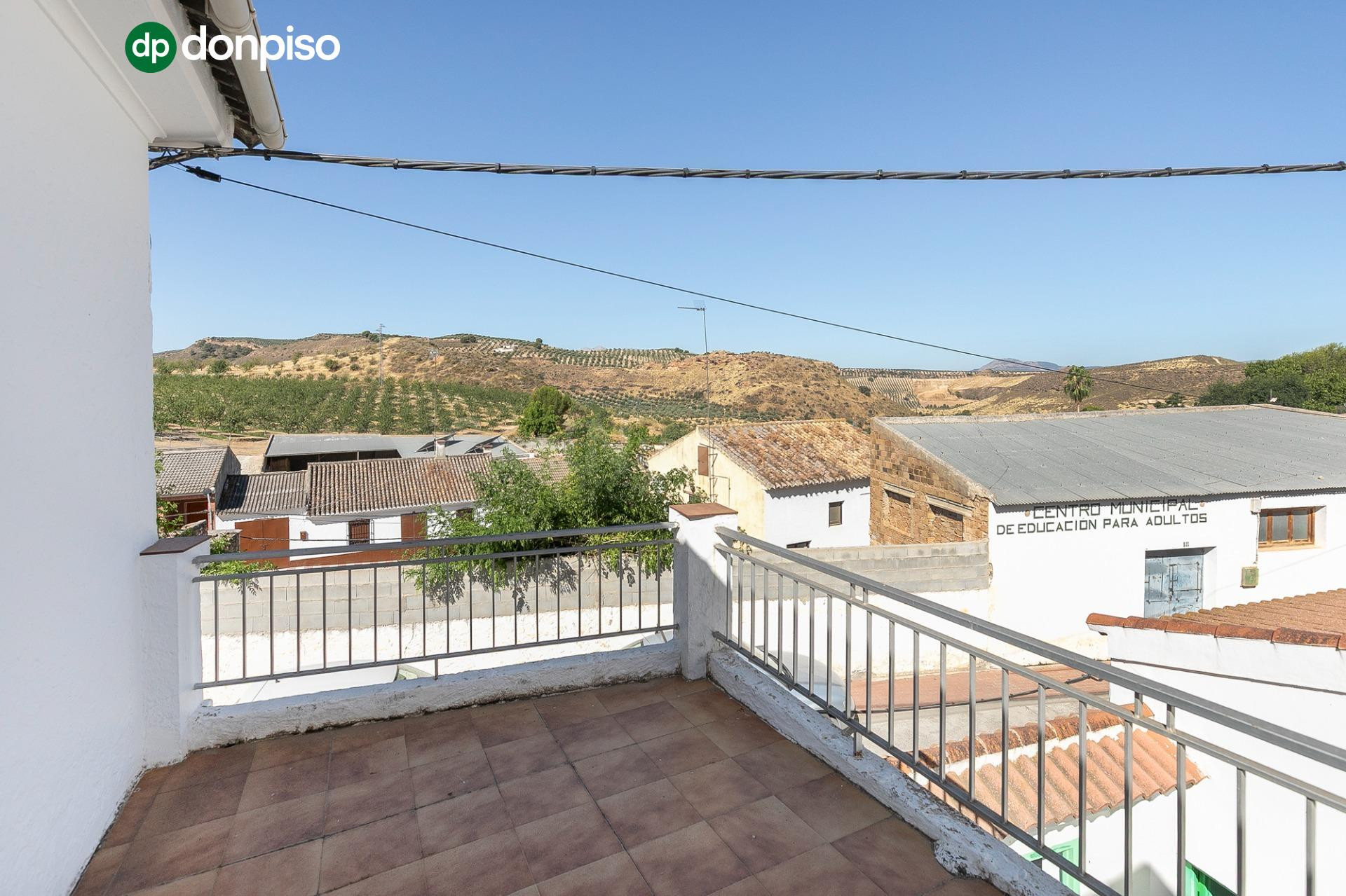 Oportunidad. Casa de pueblo en Moraleda de Zafayona