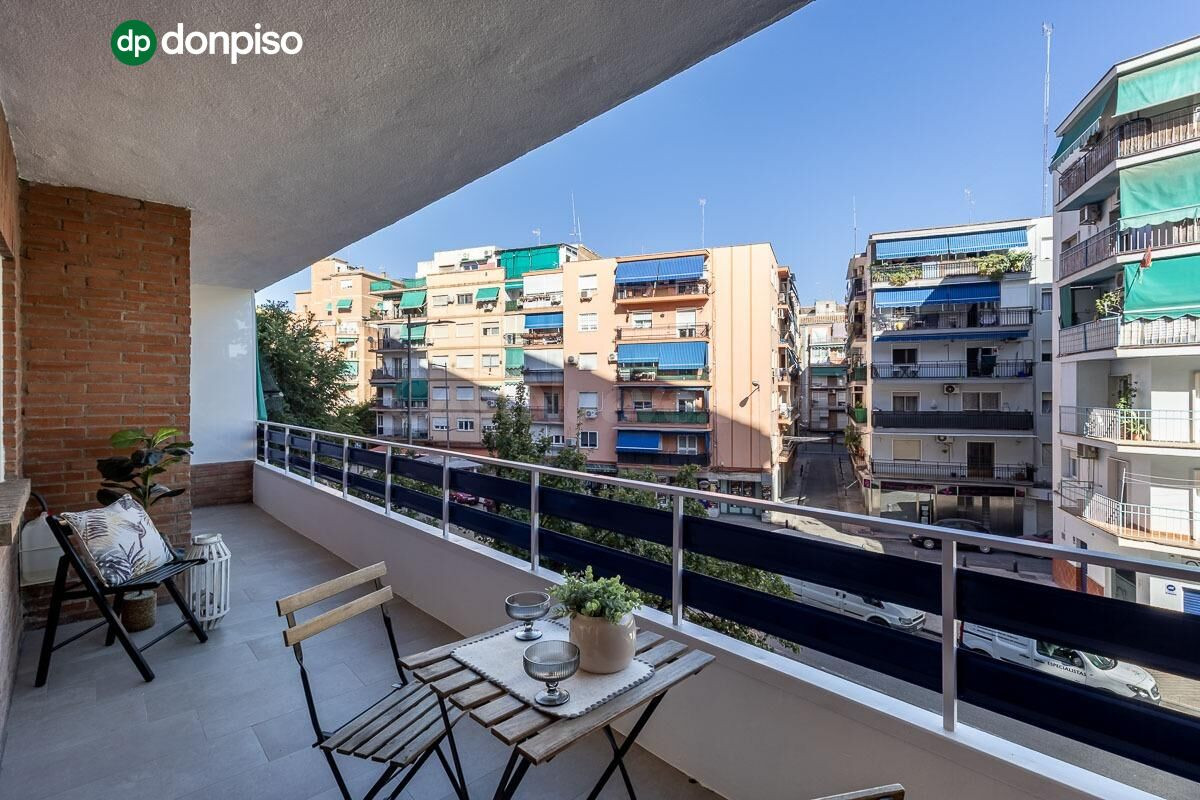 PISO REFORMADO JUNTO AVENIDA CADIZ