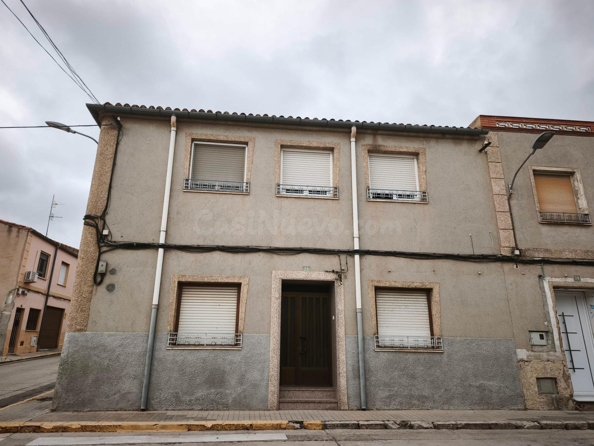 OPORTUNIDAD - BAJO EN BUEN ESTADO BARRIO SAN ISIDRO