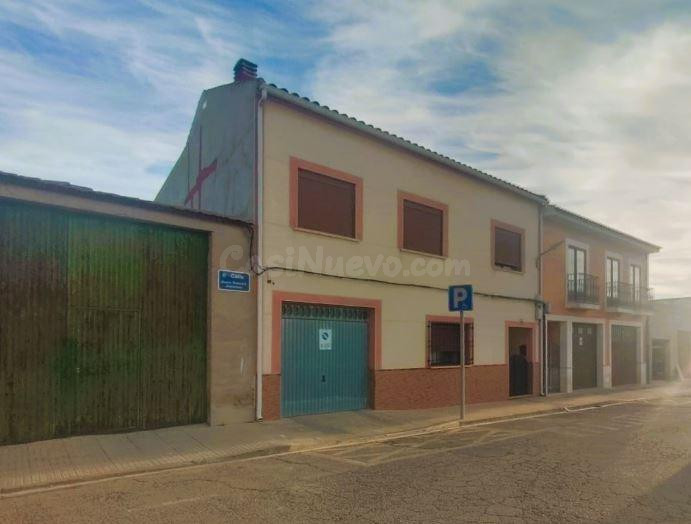 SE VENDE piso OKUPA en C Juan Ramon Jimenez 16 de Miguelturr - foto 3