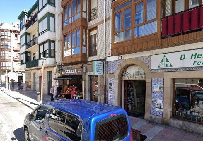 SE VENDE piso OKUPA en C Santander 18 de Castro-Urdiales - foto 2