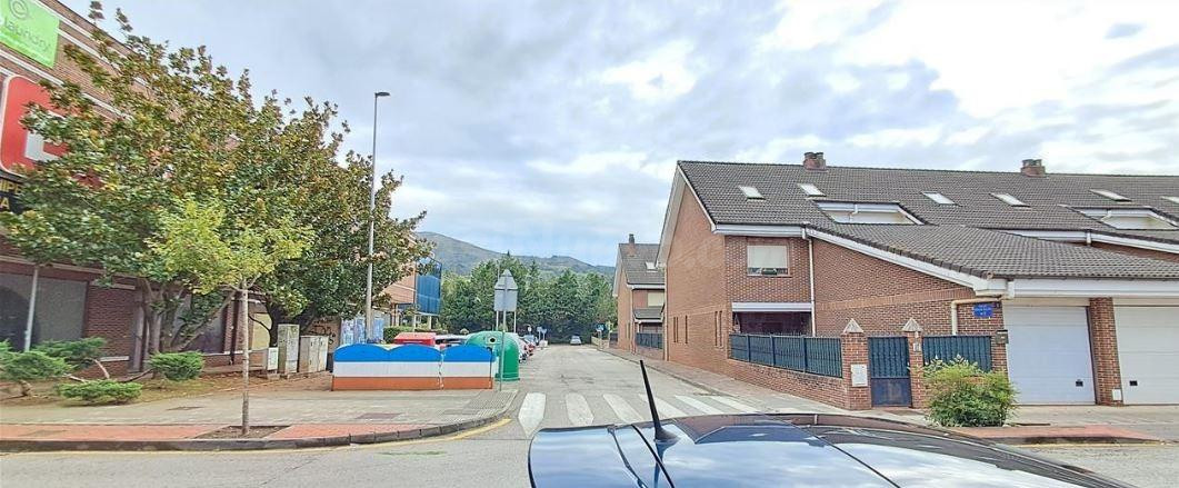 SE VENDE casa OKUPADA en C Ria De Solia 9 de Astillero (El)  - foto 3