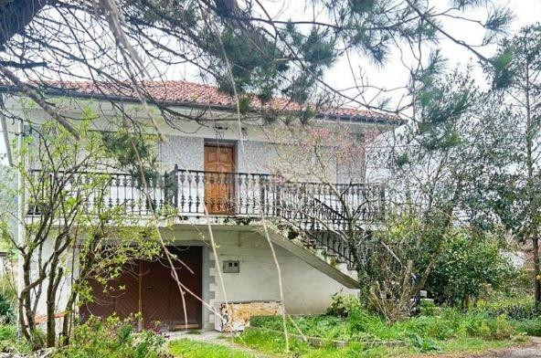 SE VENDE casa OKUPA en C Sitio Del Escajo 3 de Arnuero - foto 2