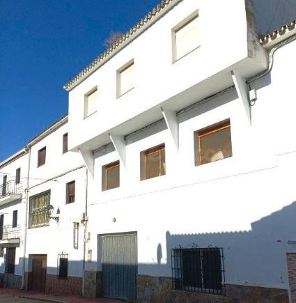 SE VENDE casa adosada OKUPA en C Roda de Bara 7 de Benaoján - foto 4