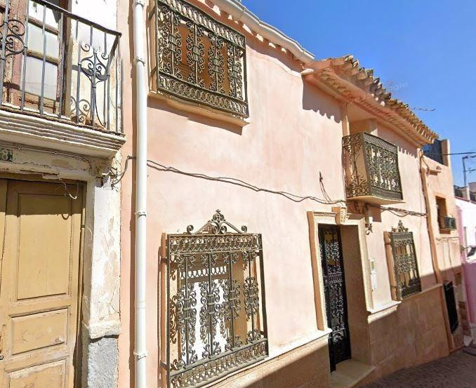 SE VENDE casa adosada OKUPA en C San Antonio 16 de Albox - foto 4
