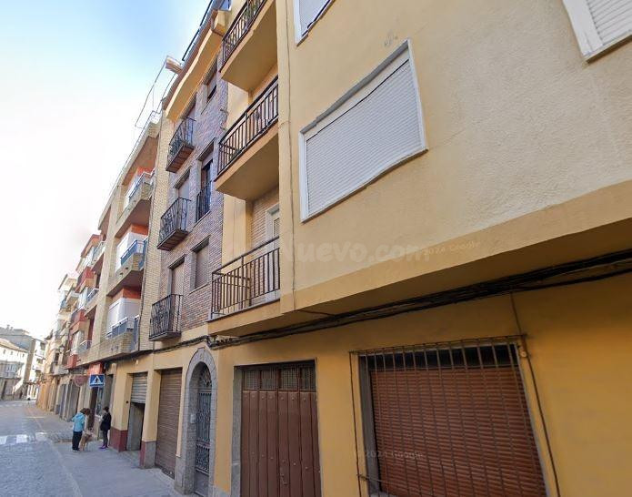 SE VENDE piso OKUPA en C Calle Sacramento 13 de Úbeda - foto 3