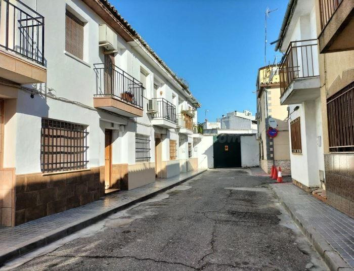 SE VENDE piso OKUPA en C Pelicano  de Villa del Río - foto 4