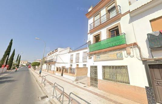 SE VENDE casa adosada OKUPA en C Doctor Moyano Cruz 31 de Pu - foto 3